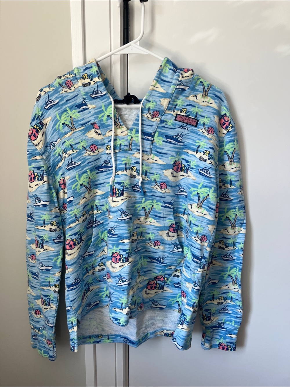 Vineyard Vines Blue Tropical Print Hoodie